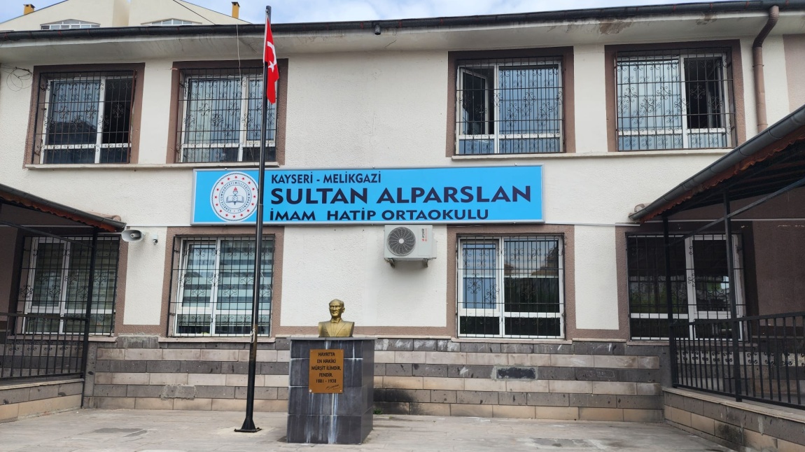 Sultan Alparslan İmam Hatip Ortaokulu KAYSERİ MELİKGAZİ